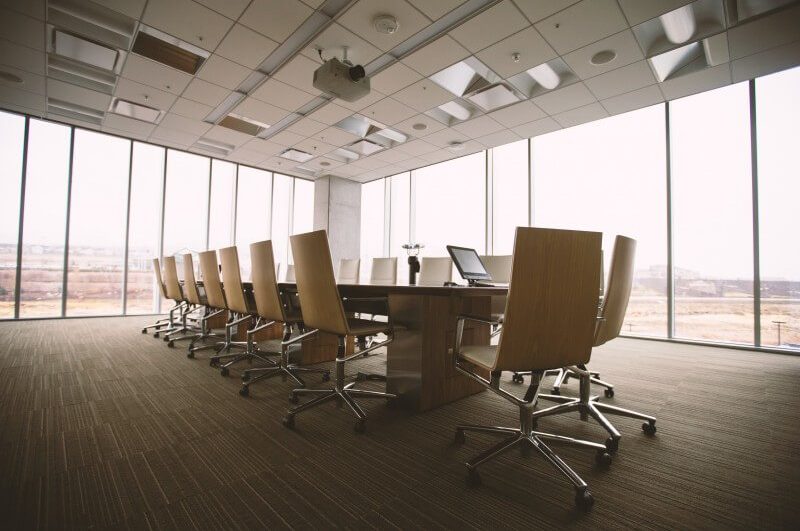 cropped-chair-1.jpg